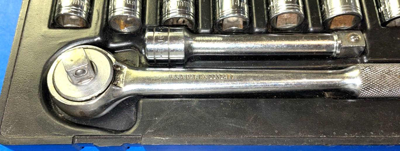 S-K TOOLS 10 PIECE 1/2 DRIVE RATCHET & EXTENSION & METRIC SHORT SOCKETS