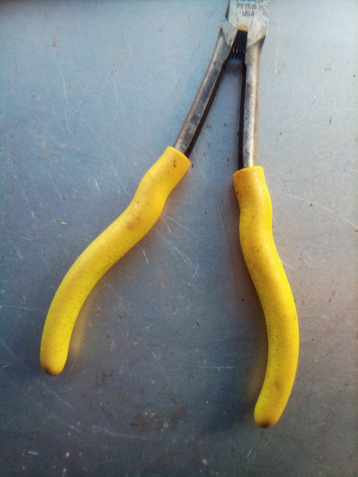 Mac Tools P6TNN-Y Needle Nose 7 In Yellow Handle Pliers Lot 1019