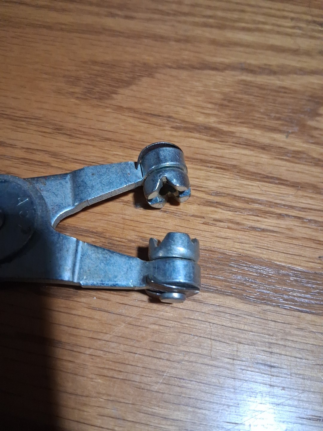 Robinair ? USA Hose clamp pliers #452