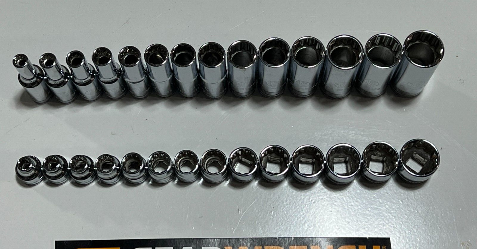 Gearwrench 28 Pc 3/8″ Dr 12 Point Short & Deep Metric Socket Set 6-19mm