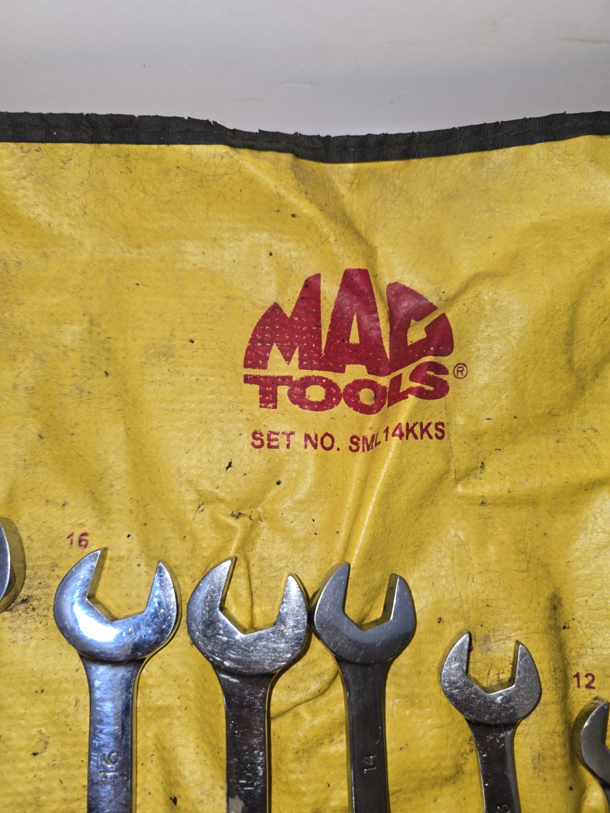Mac Tools SML14KKS Metric Combination Wrench Set 14 piece 6mm 19mm 19mm missing