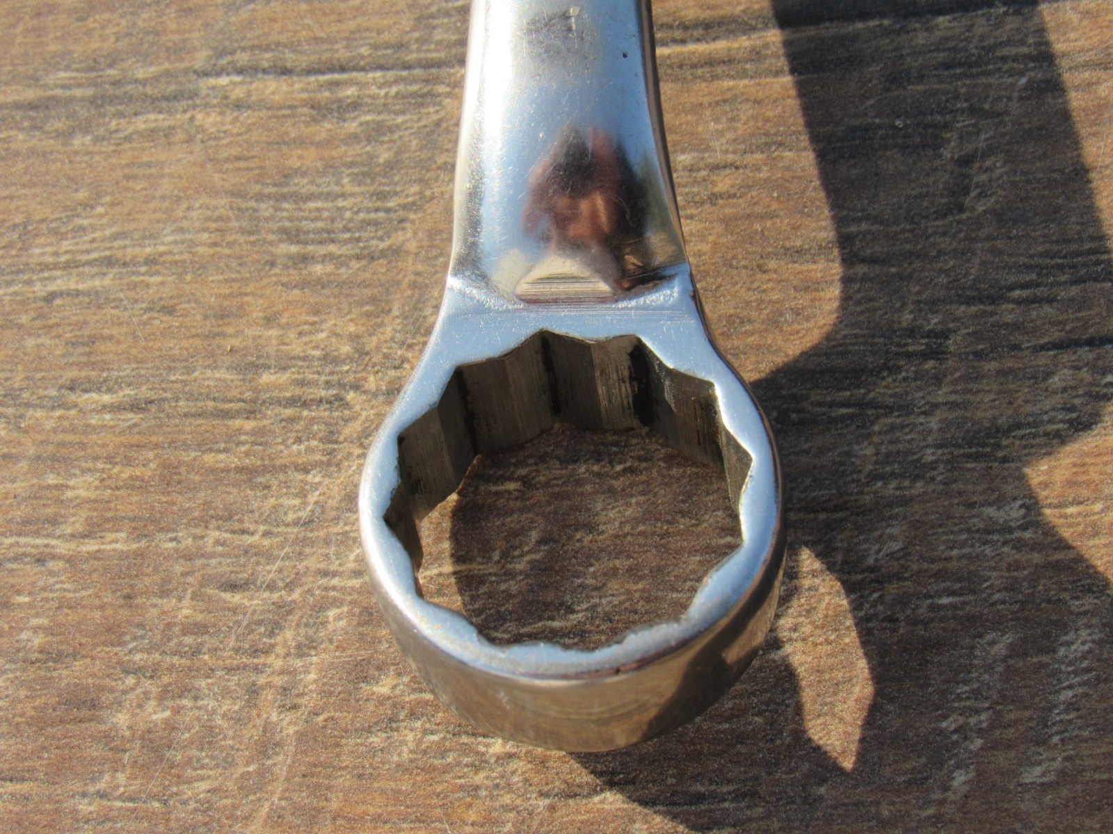 SNAP ON XS2226 11/16″ X 13/16″ 12 POINT BOX END WRENCH 10° OFFSET 2226 UNDERLINE