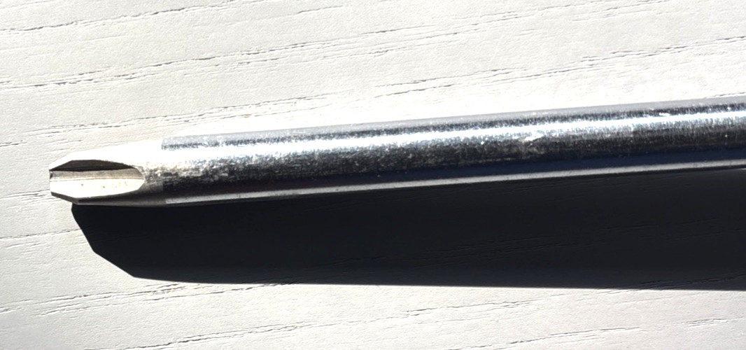 Snap-on #SSDP64 #4 Phillips Head Screwdriver Black Hard Handle 10.5″ USA Made