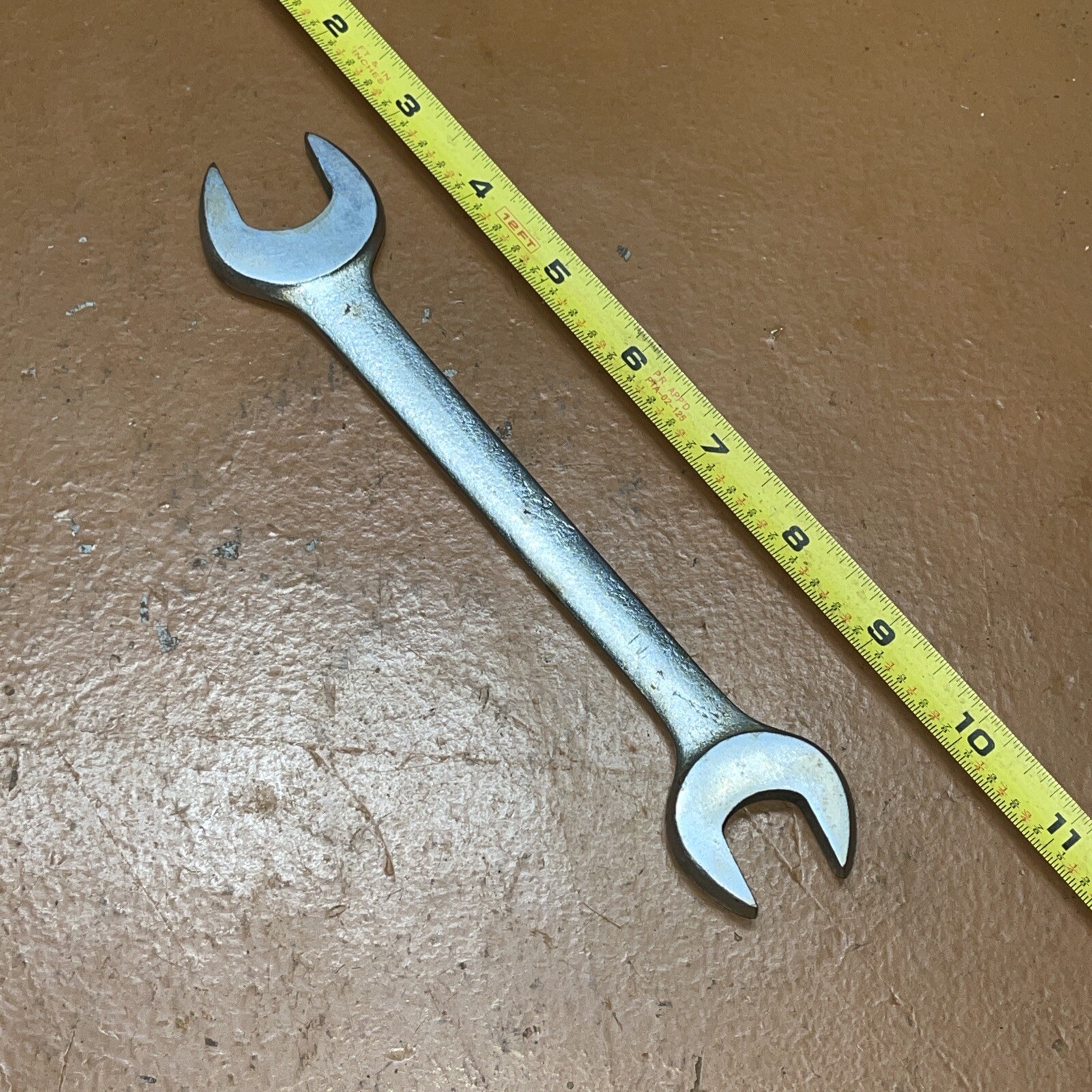 Vintage Vlchek USA W2225 11/16 In x 25/32 In SAE Open End Wrench