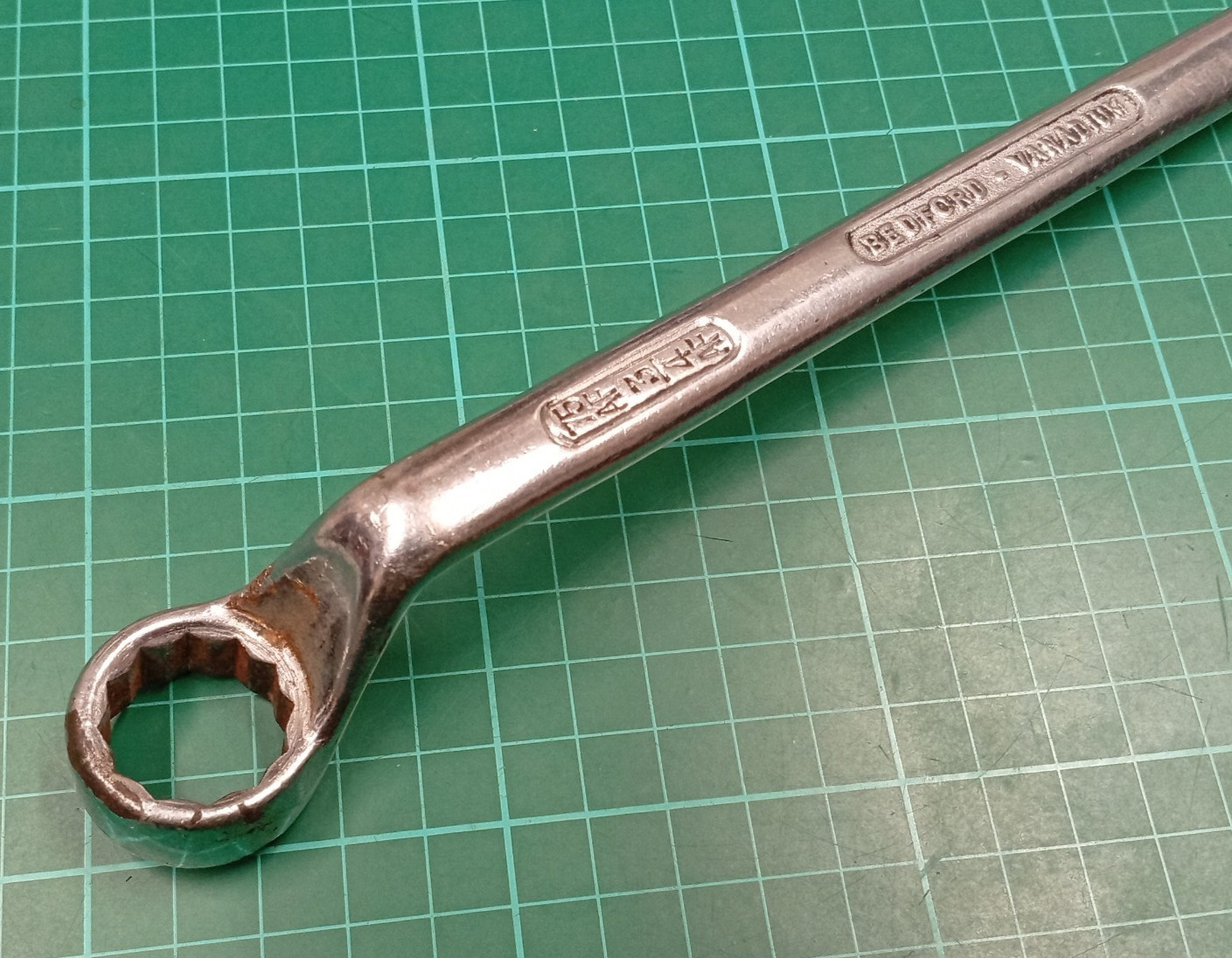 BEDFORD Vanadium, 5/8″ x 3/4″ AF, Offset Ring Spanner, Made In England