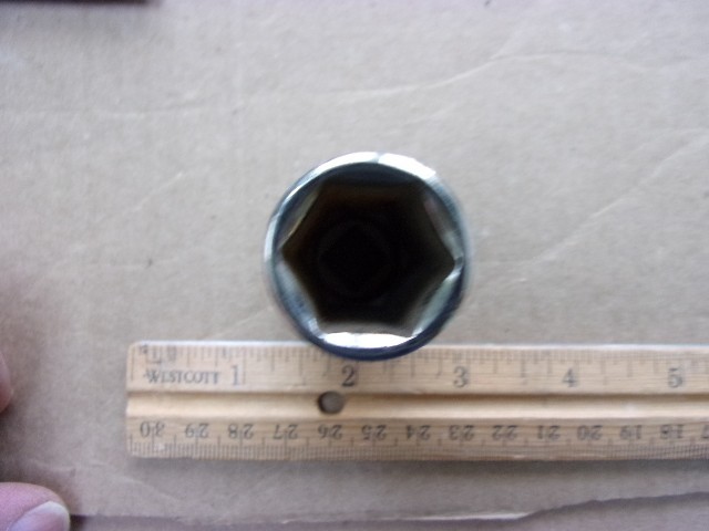 3 KD TOOLS 2 SOCKETS 1/2 DRIVE 29MM AND 1/2 and 1 deep socket 3/8 drive 11/16