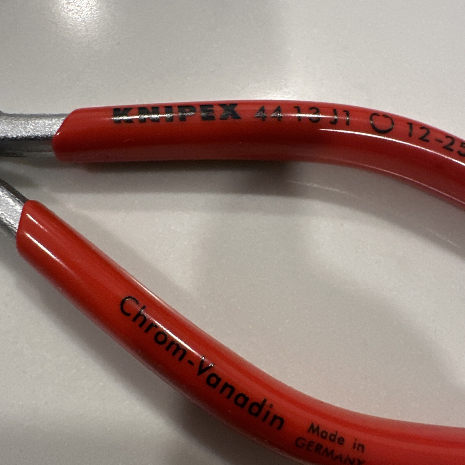 Knipex Circlip Pliers Internal Straight, 15/32″-1″ Bore Dia, Chrome No. 4413J1