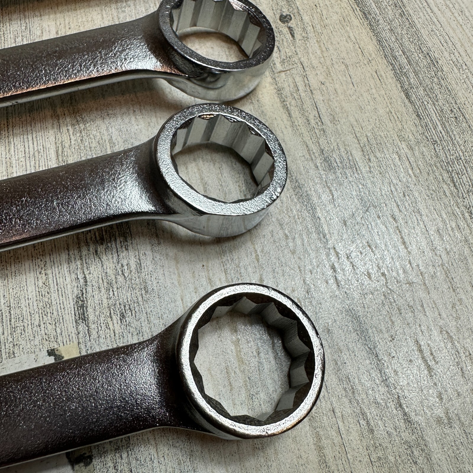 EASCO USA METRIC COMBINATION WRENCH SET 11MM – 32MM 12 POINT (13 WRENCHES)