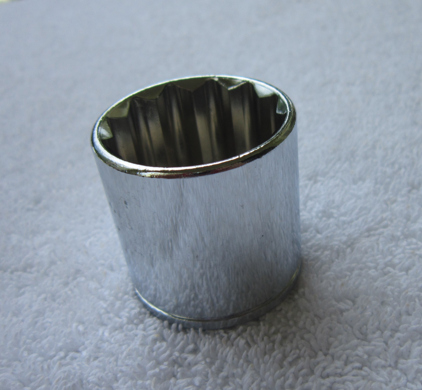 Herbrand (Size: 1-1/4 inch) 12 Point Socket [1/2″ Drive] **USA MADE** NEW