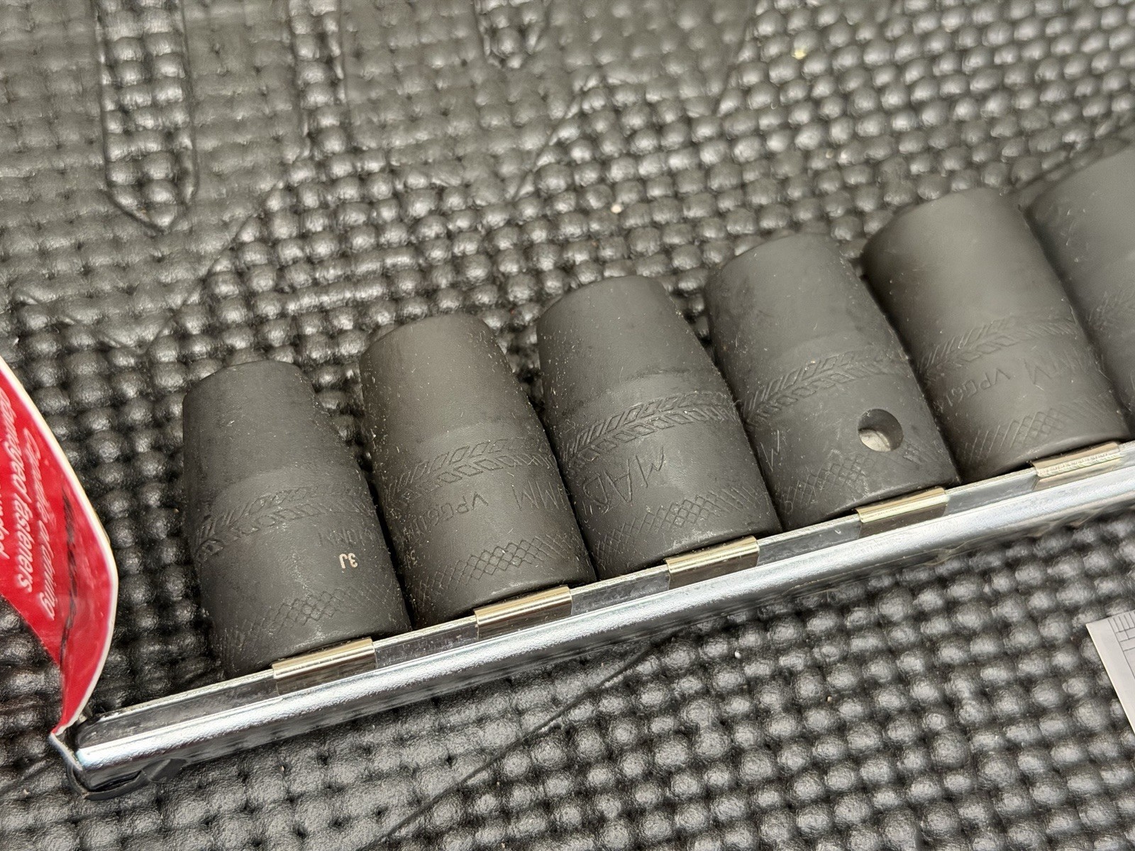 NEW Mac Tools 13PC 1/2″ Drive Metric Impact Socket Set – SVPGM136BR