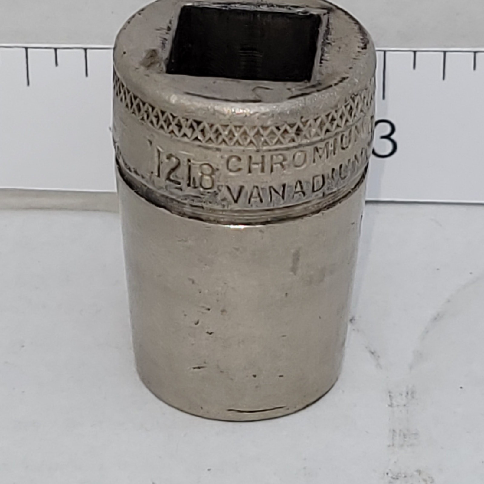 1/2″ drive 12pt 9/16” socket knurled – 1218