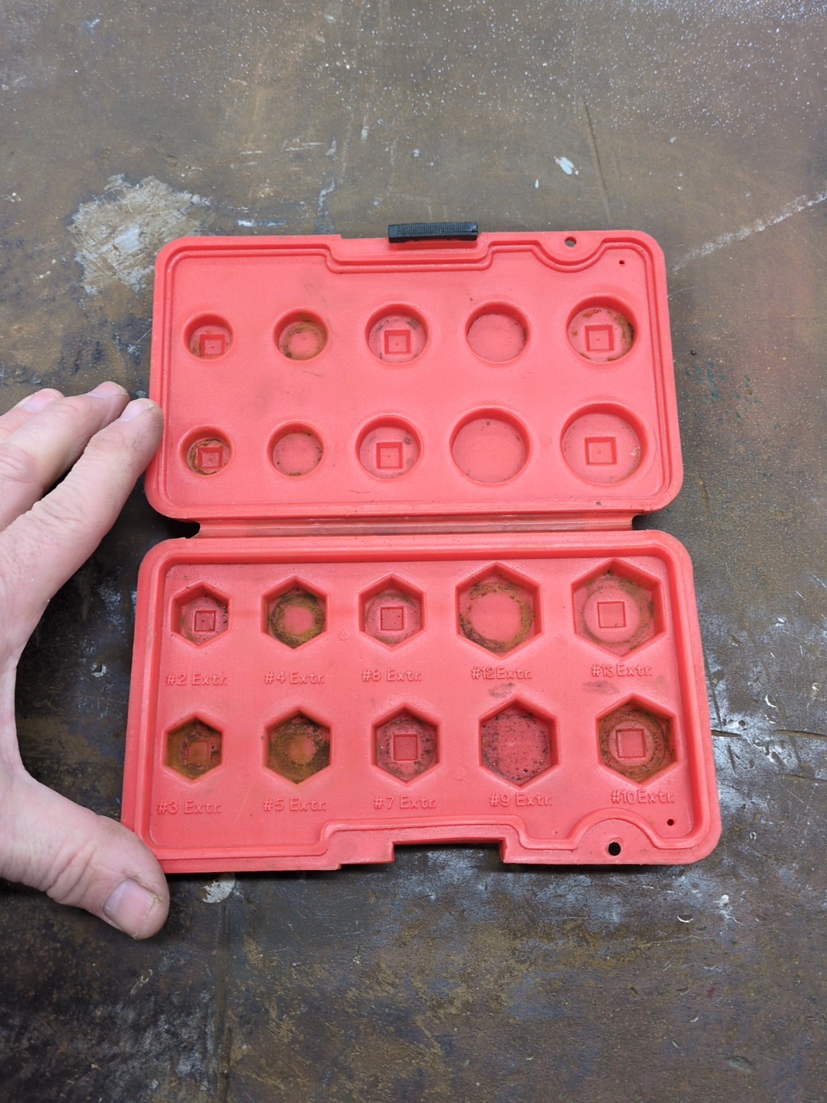 Craftsman 10 Piece Bolt-Out Damaged Bolt/Nut Remover Extractor Set – Case Only –