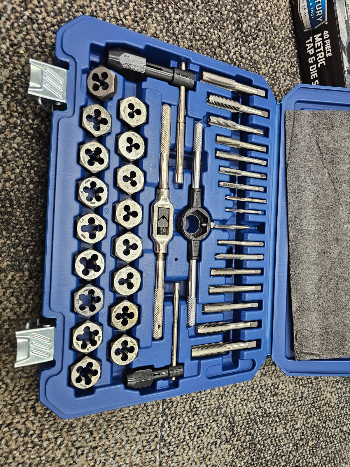 Century Drill & Tool 98912 40-Piece Metric Tap And Die Assembly