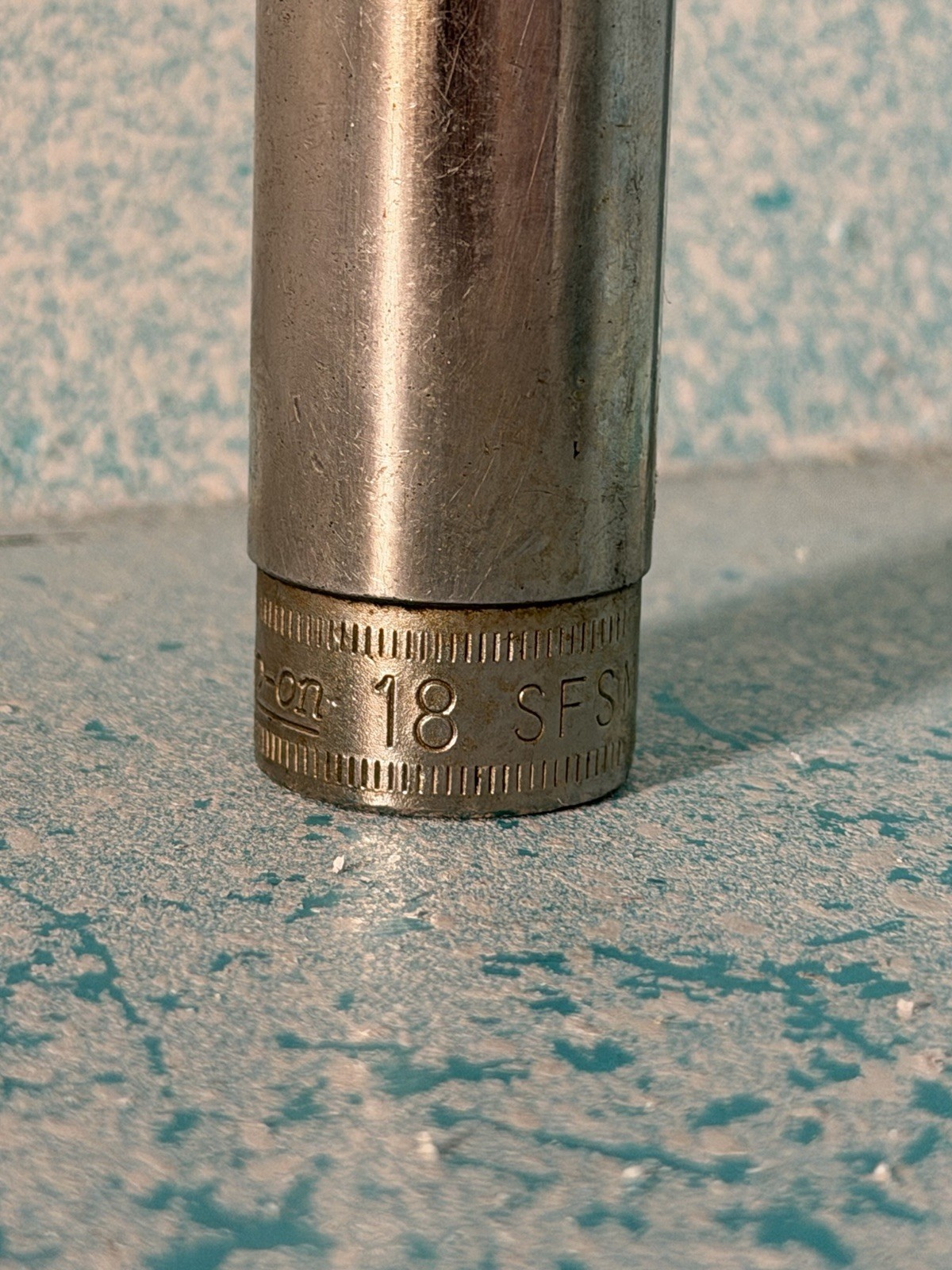 Snap On Tools 18mm 6 Point Deep Socket SFSM18 Vintage USA