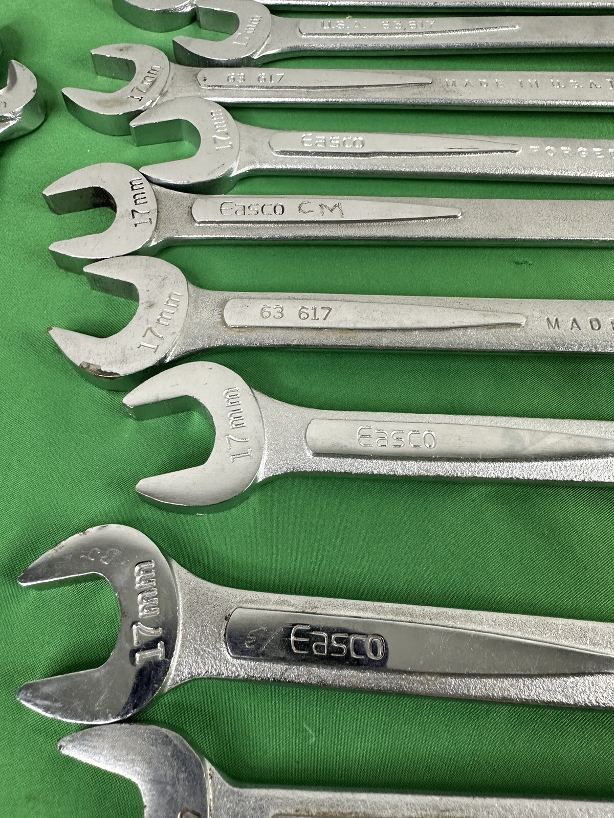 Lot of Five (5) EASCO 17mm 12 Point Combination Wrench Tool # 63 617 (63617)