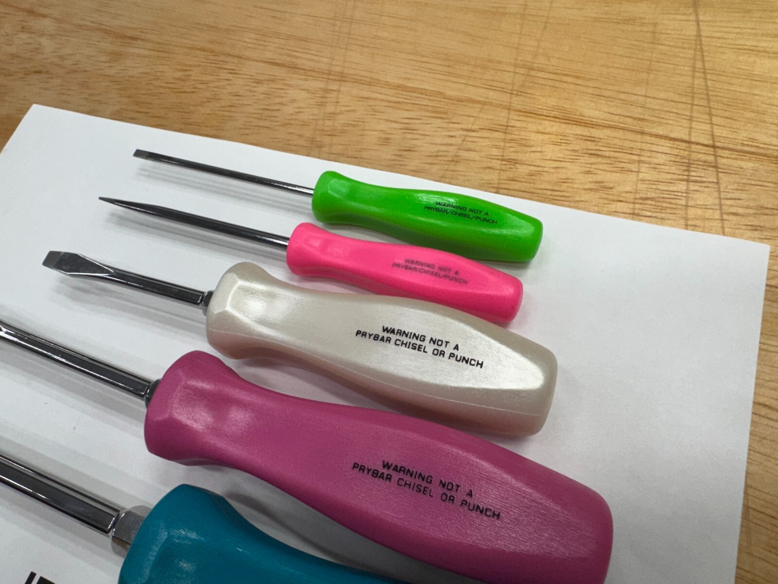 Snap-on Tools NEW 5pc MULTI-COLOR Hard Handle FLAT HEAD Screwdriver Set SDDS50MC
