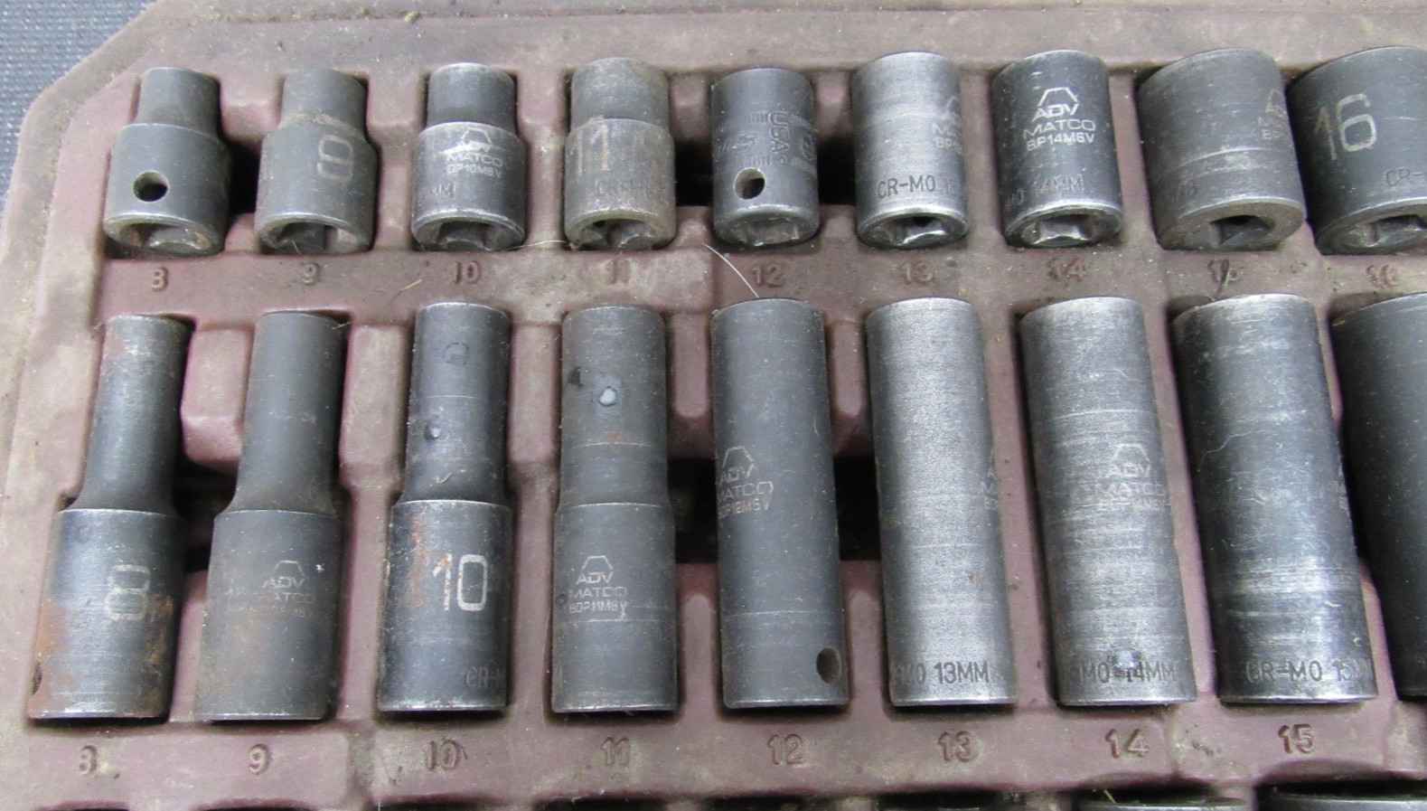 Matco SBP426V 3/8″ Dr 42pc SAE & Metric 6Pt Standard & Deep Impact Socket READ