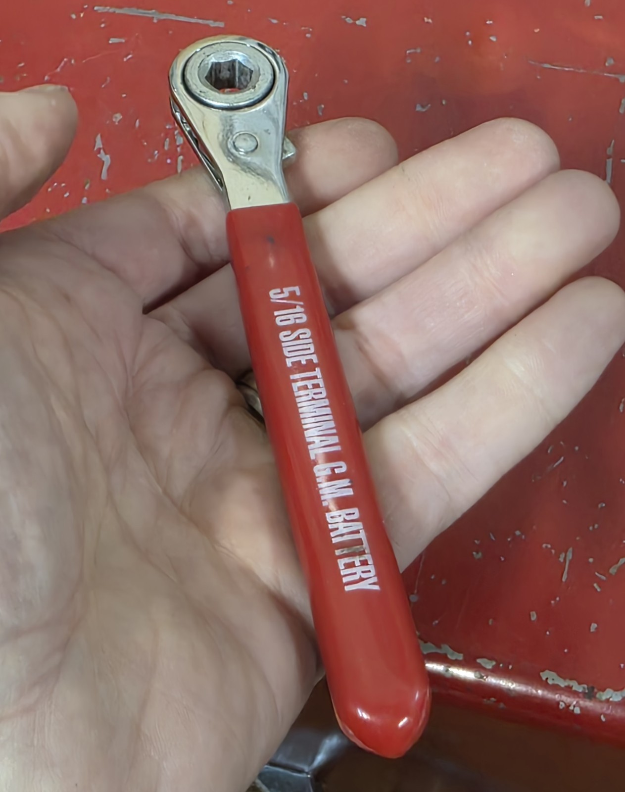 Blue Point YA249 5/16″ Battery Terminal Reversible Ratcheting Wrench 6pt Red