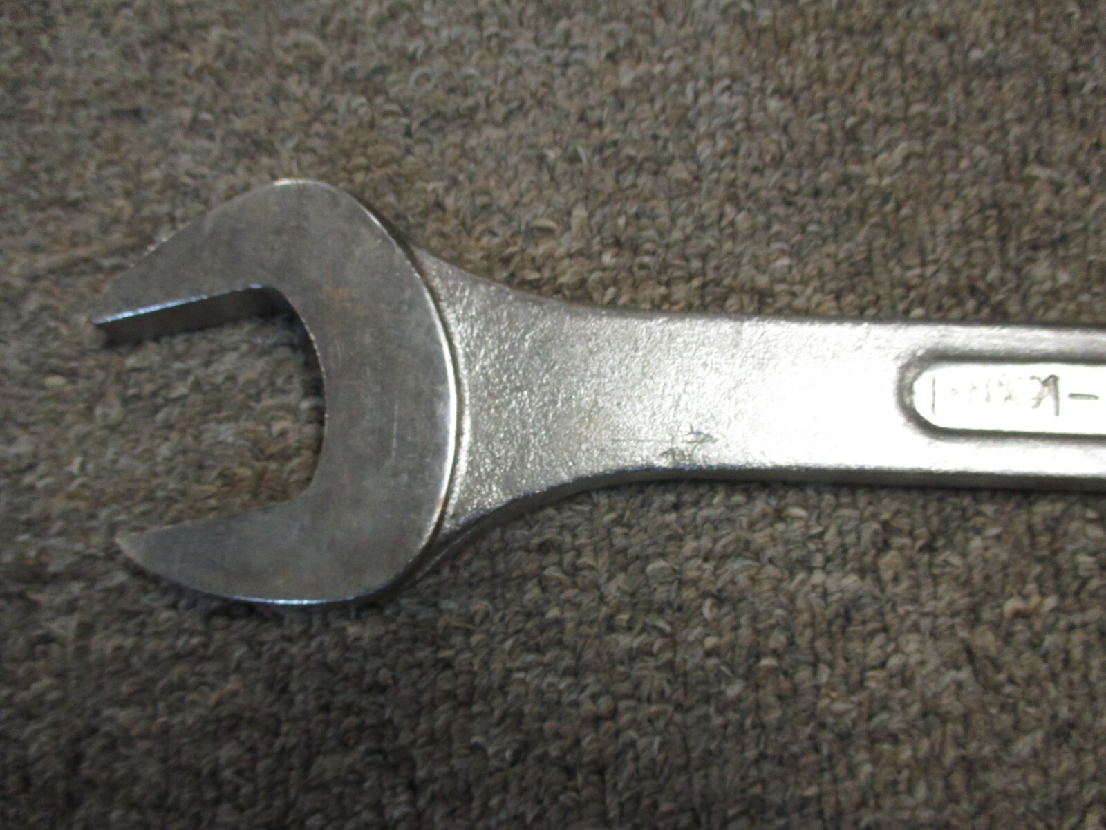 China Pittsburgh Wrench 1-3/8