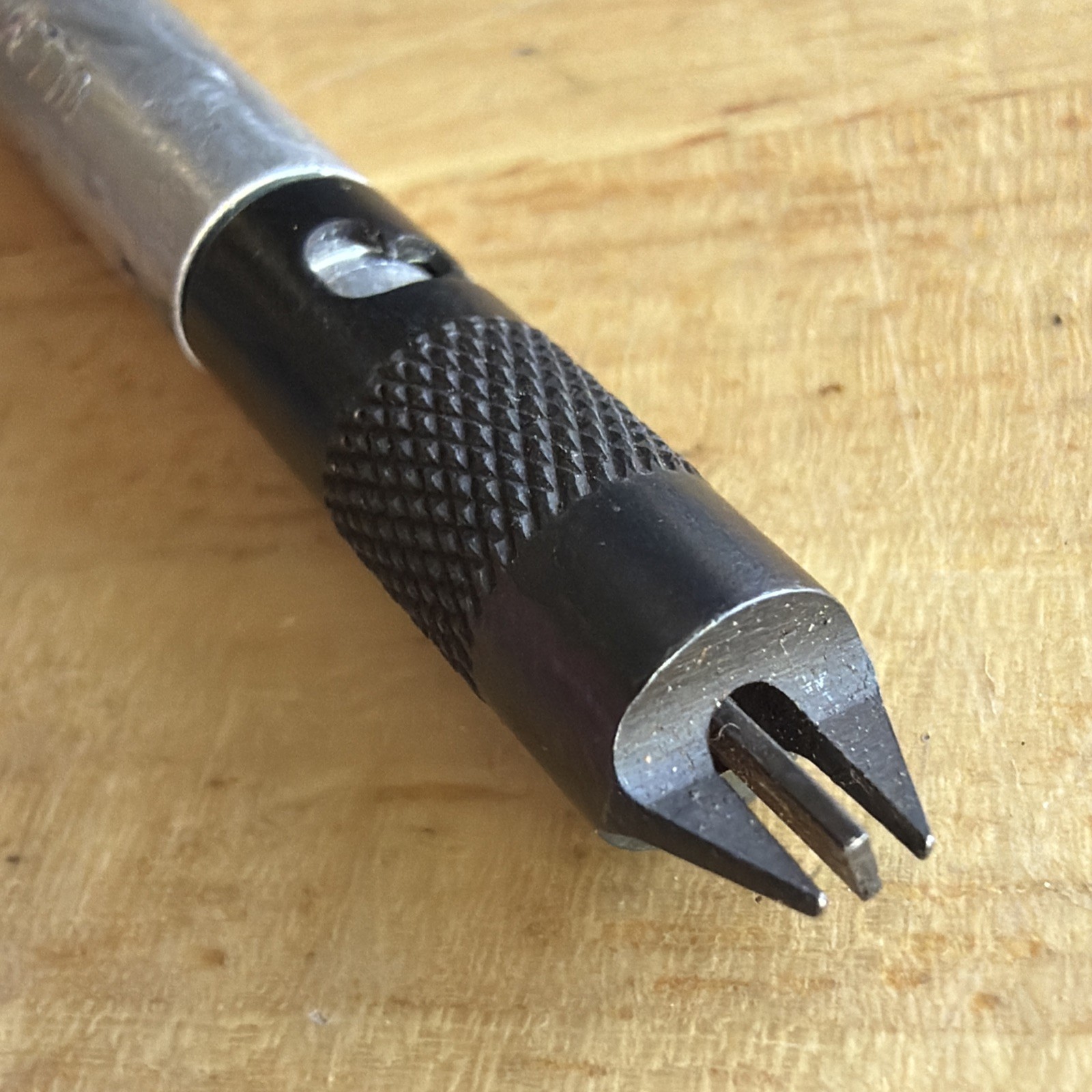 Ullman 5.75″ Pocket Magnetic Flat Slotted Screw Starter Screwdriver PD-10 USA