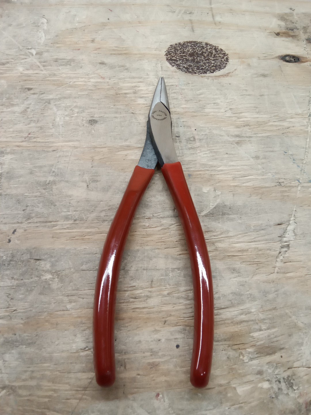 Proto Professional 7-25/32″ Needle Nose Pliers, Made in USA #J228G