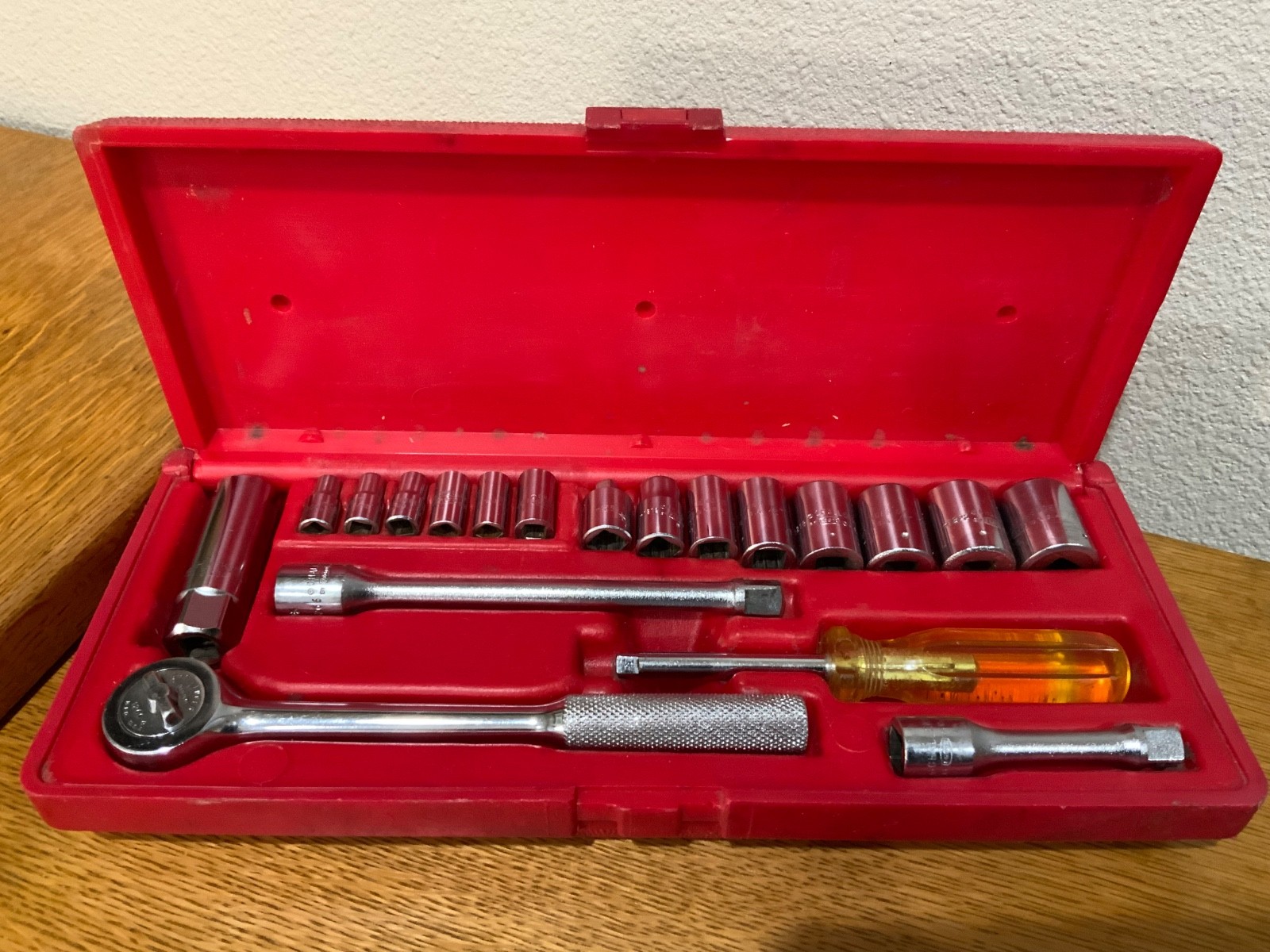 Vintage Proto Challenger 3/8″ & 1/4″ Drive Socket Set w/Original Case