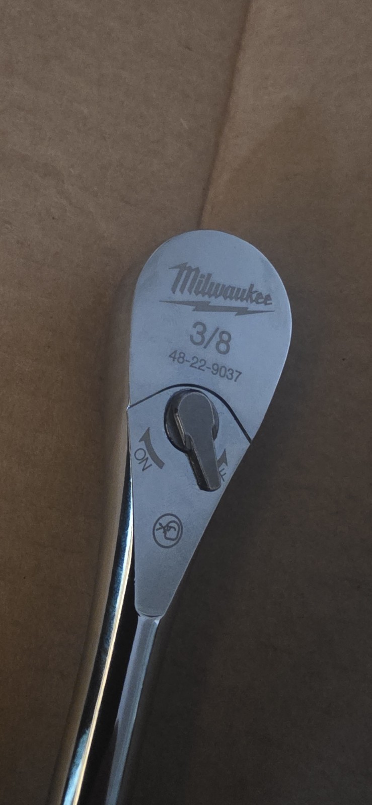 Milwaukee 3/8 Ratchet 12inch Long Handle Fixed Head