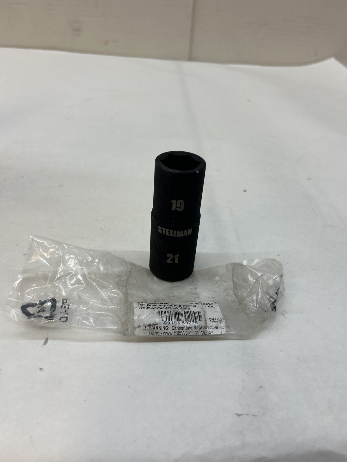 Steelman Pro 1/2 in. Drive 6 Point 19mm x 21mm Impact Flip Socket 60229