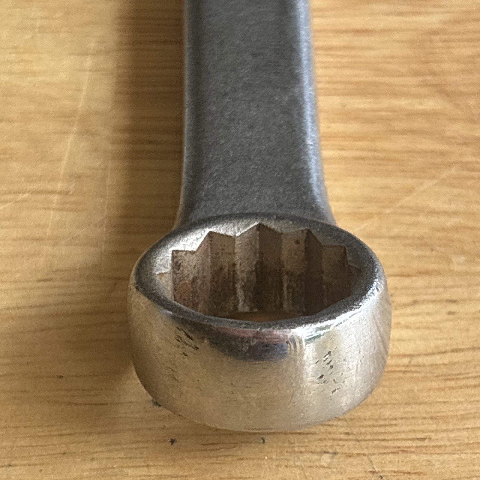 Dayton 5/8″ Combination Wrench 12 Point 8″ Total Length 4X417 Vtg USA