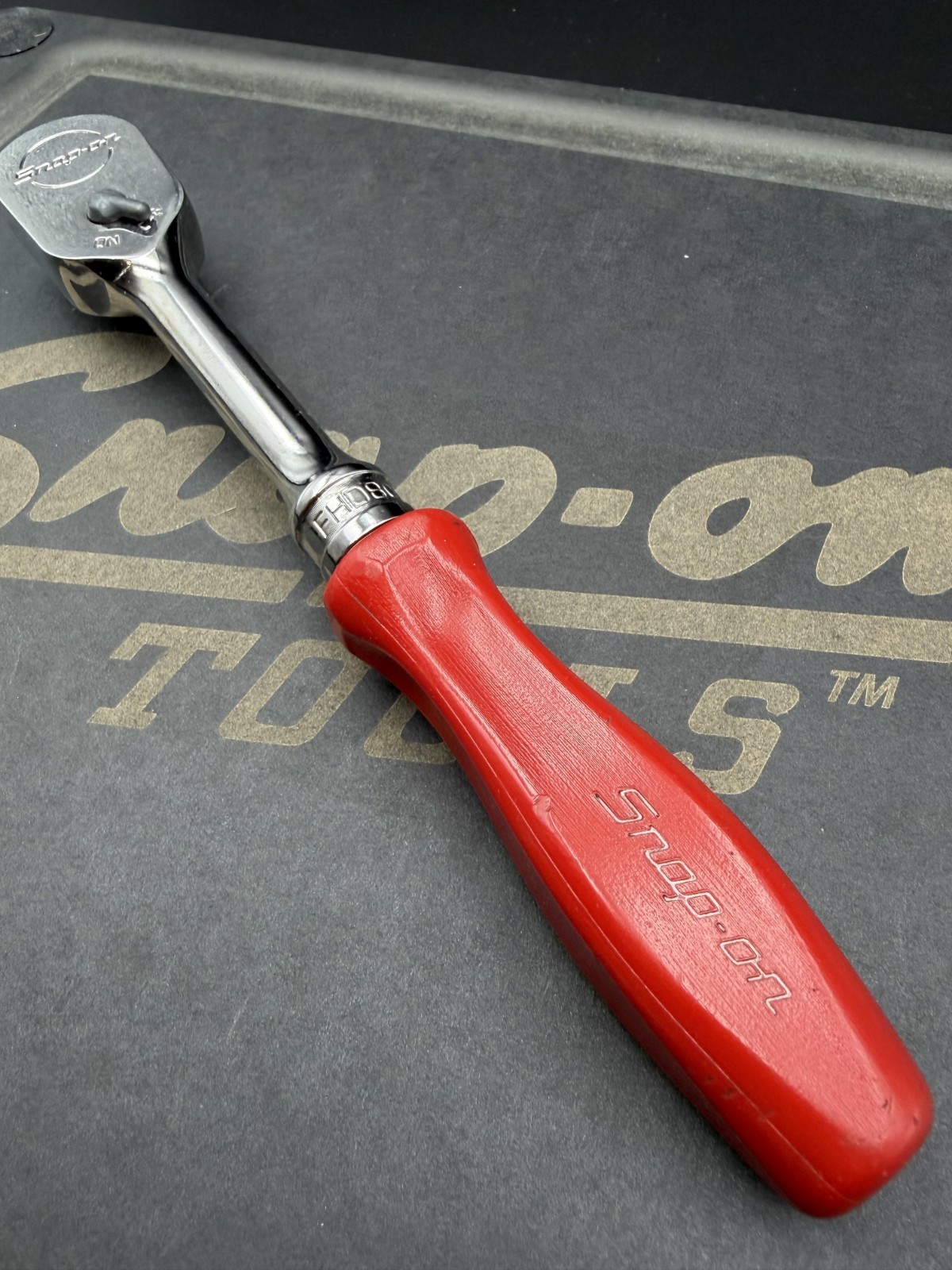 Snap-on FHD80 NON-USA Stamped Head Red 3/8″ Dr Hard Grip Ratchet [Used]