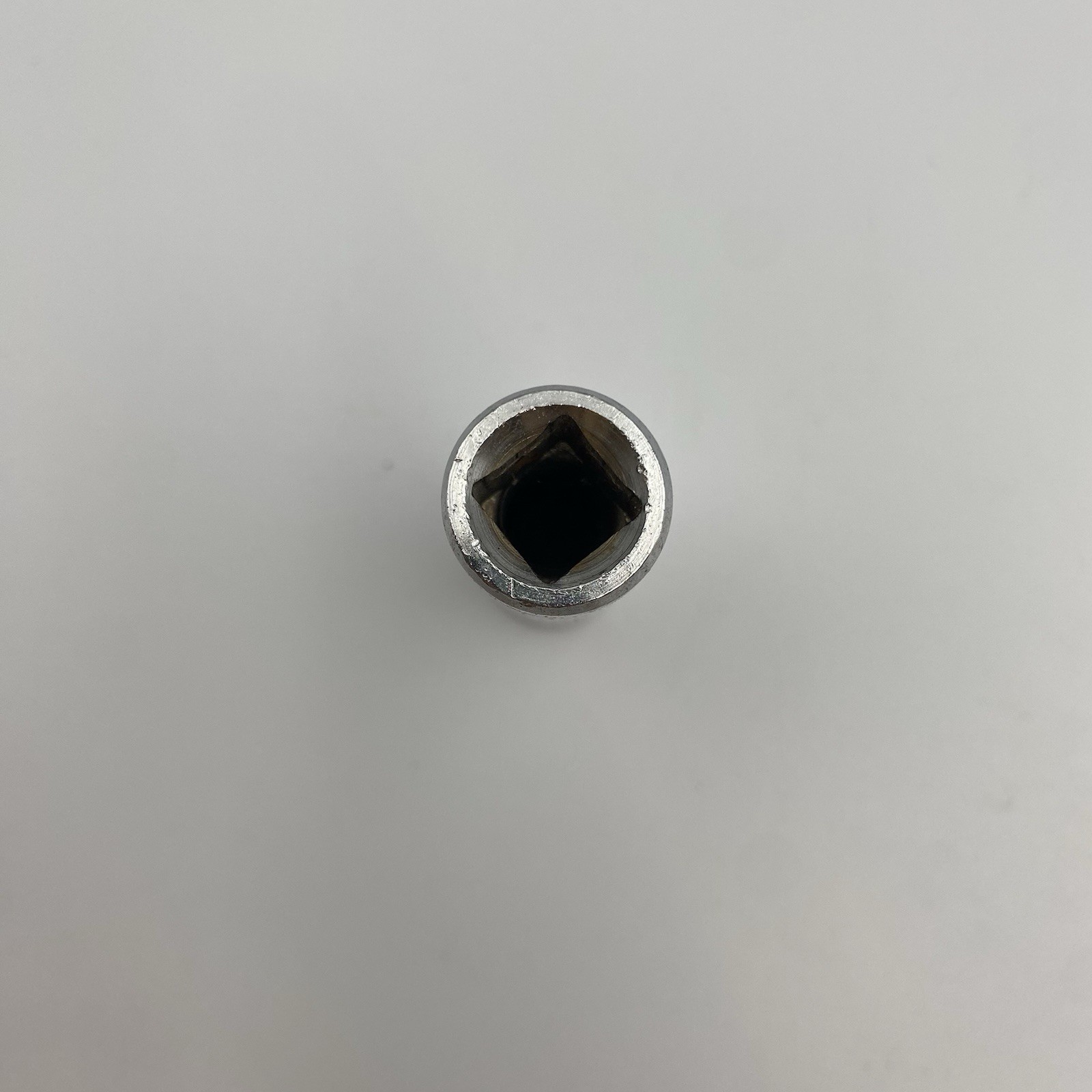 Craftsman 3/8″ Drive SAE 1/2″ Deep Socket EE Series 12-point 43312