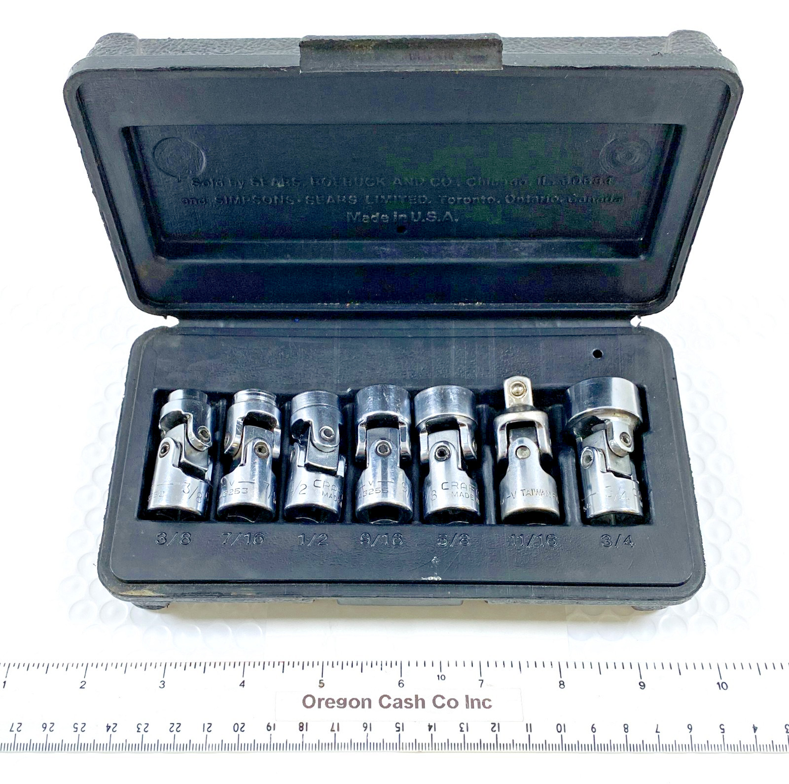 Craftsman 7-Piece 3/8 Drive SAE 12 pt Swivel Flexible Socket 3/8 to 3/4″ Set