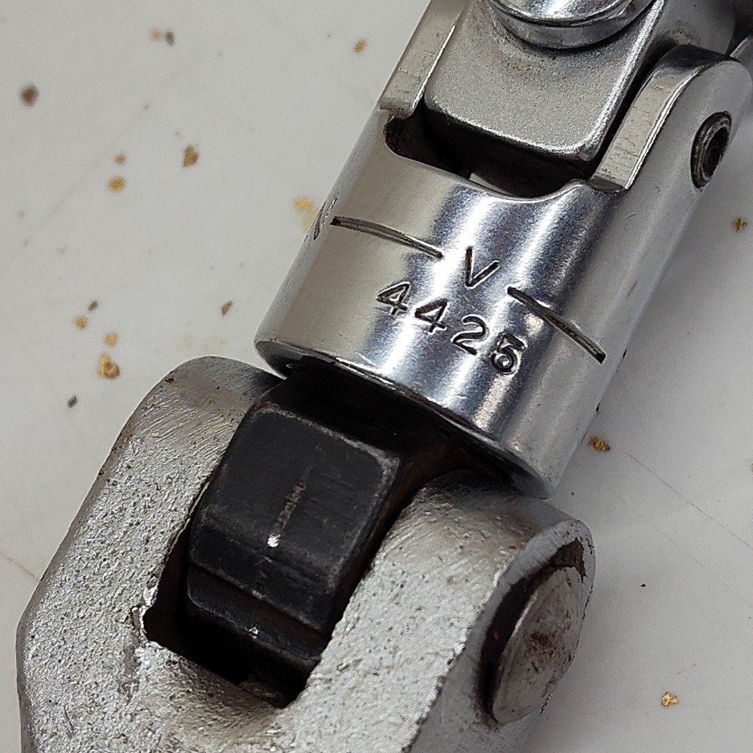 Craftsman -V- 44201 Flex Head Breaker Bar 1/2» Drive W/ Craftsman- 4425 Swivel