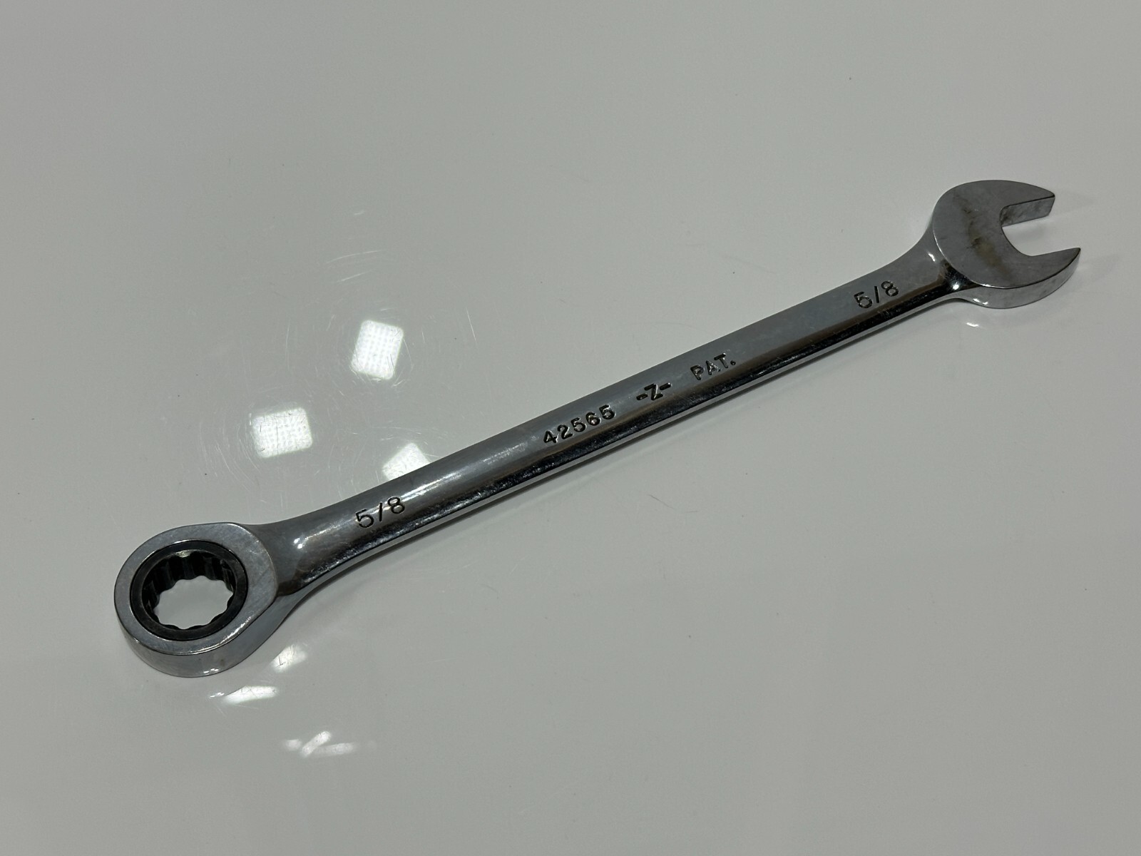 Craftsman Tools 5/8″ SAE Ratcheting Combination Wrench, 42565 – Z – Series