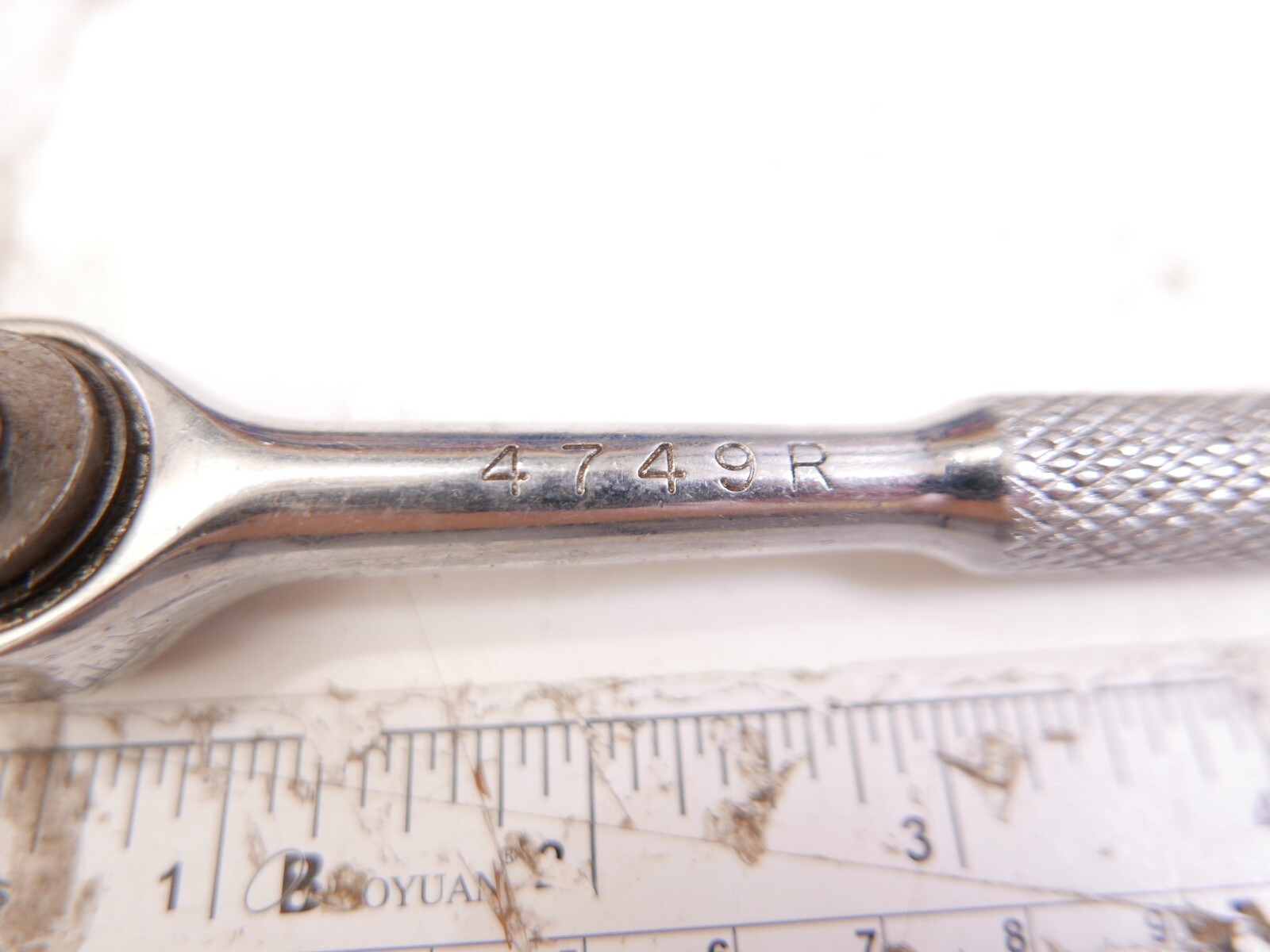 FoY USA 1/4In Drive Ratchet Chrome Steel 5 1/2 Long 4749R