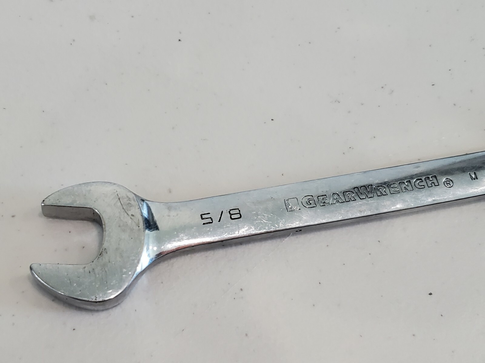GearWrench 5/8 12pt Ratcheting Wrench Standard SAE