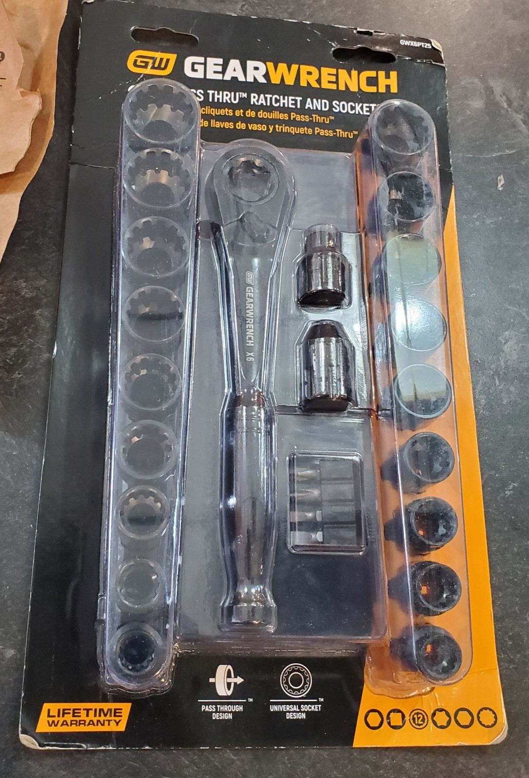 GEARWRENCH GWX6PT25 25-Pc 3/8″ Drive Pass-Thru Ratchet Socket Set SAE/Metric