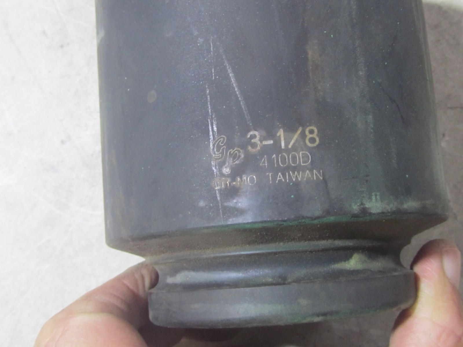 USED Grey Pneumatic 1″ Drive x 3-1/8″ Deep Impact Socket. GP 4100D