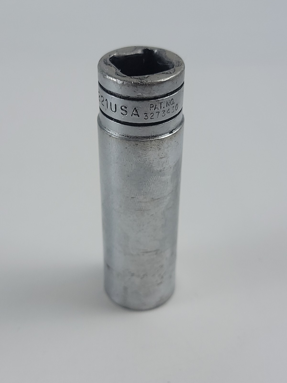 Snap On Tools TS221 11/16″ SAE Flank Drive Deep Socket 1/2″ Drive 6 point USA
