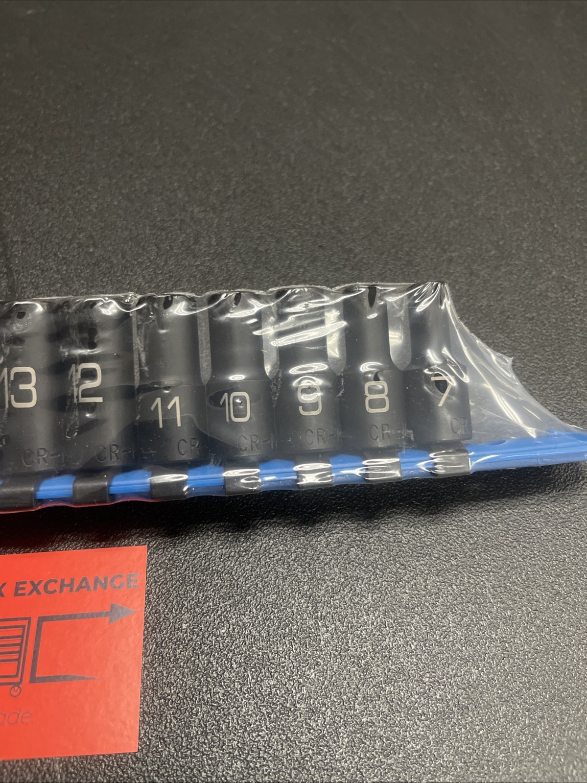 Matco Tools SBIPM136V 13 Piece 3/8″ Drive Metric 6 Point Mid Length Socket Set
