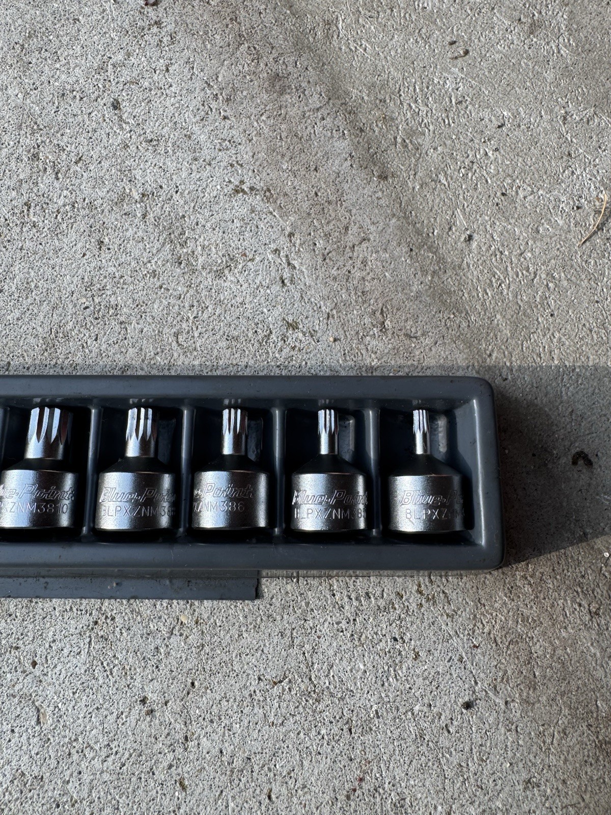 Blue Point BLPXZNM389 9pc 3/8″ Drive Triple Square Bit Stubby Socket Driver Set