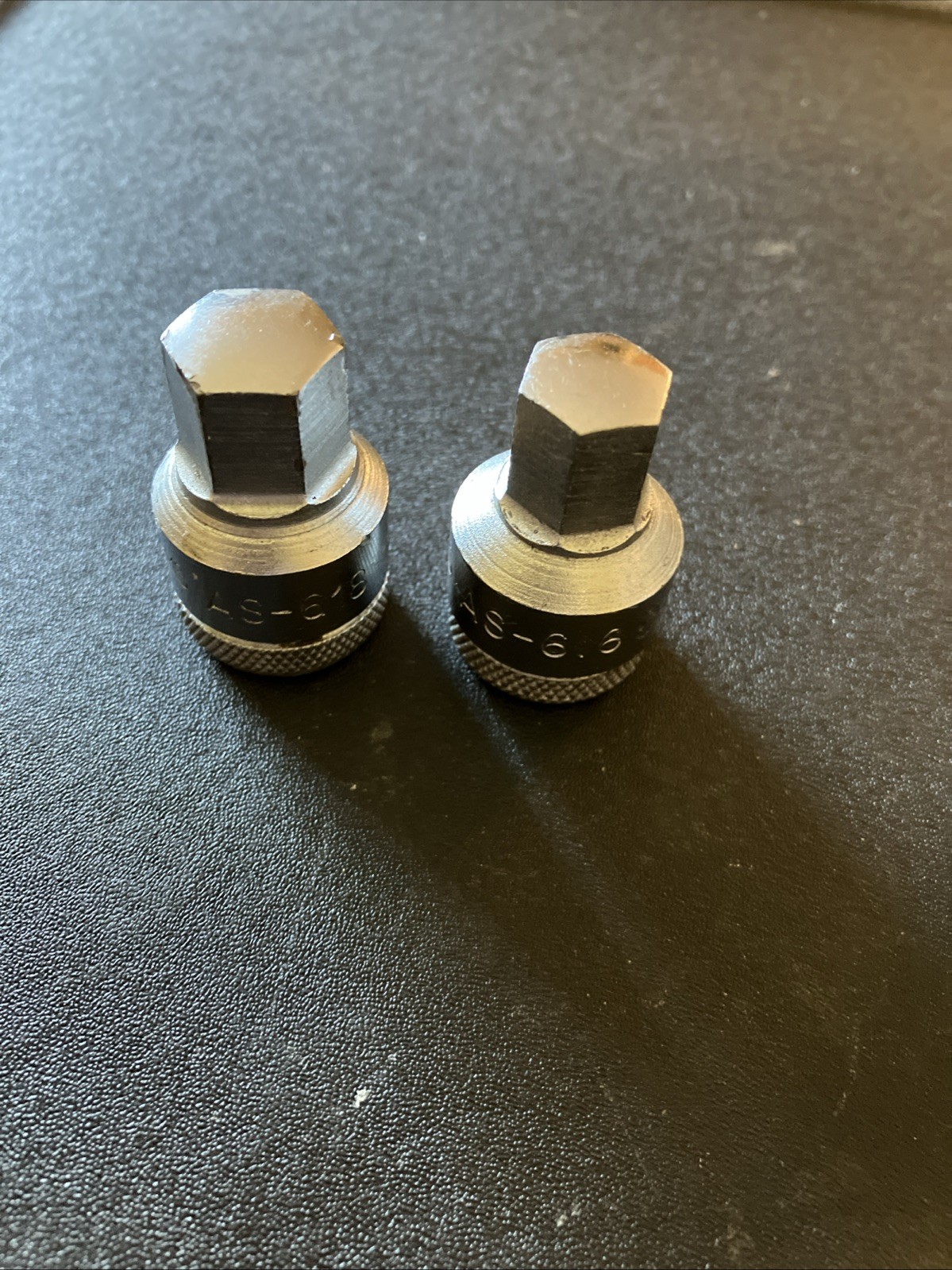 Williams 1/2 Inch Drive 1/2 Inch And 9/16 Hex Head Sockets . D1