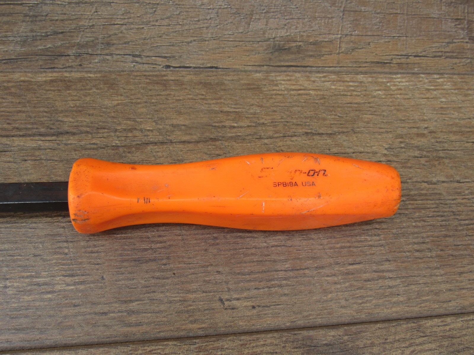 SNAP ON 18″ SPB18A ORANG HANDLE LONG NON STRIKING PRY BAR SPB18 NEW LOGO 18 «