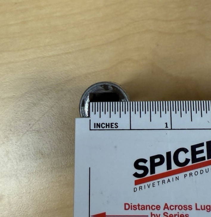 Snap-on Tools USA 3/8″ Drive SAE 1/4″ Deep 6-Pt Chrome Socket SFS081
