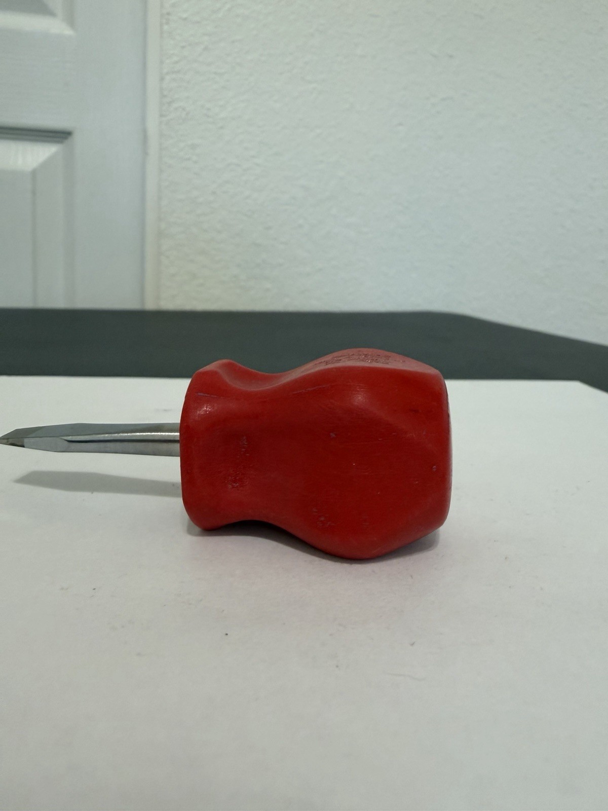 SNAPON SDD1 Phillips head Stub Red Screwdriver