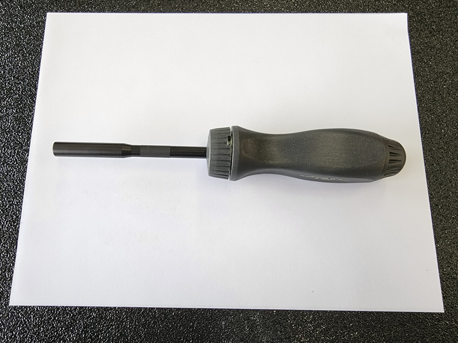 Snap-on Tools RARE DARK TITANIUM Ratcheting Screwdriver w/Black Shank SSDMR4B