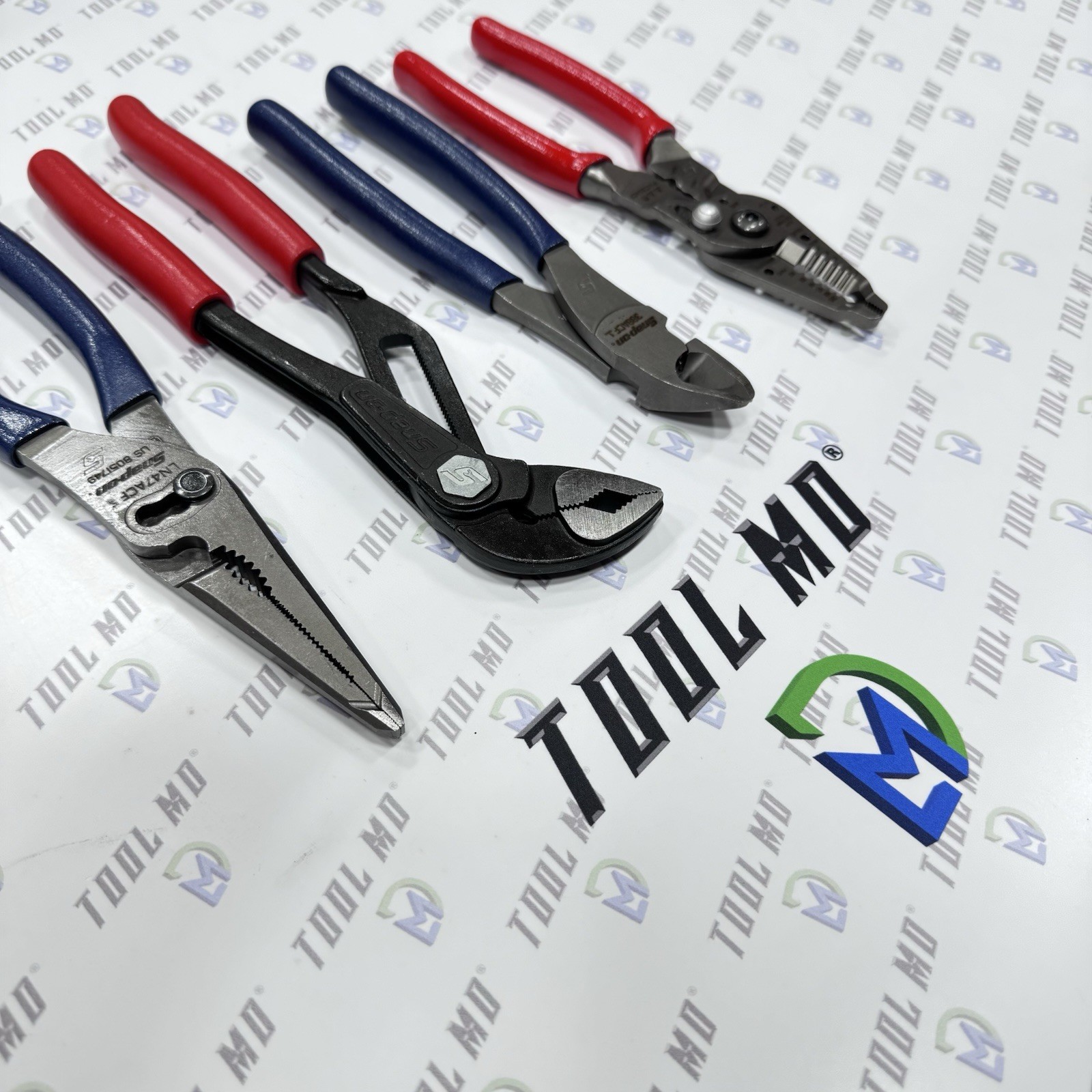Snap-on Tools USA NEW 4pc Assorted Colors Plier Set PL4TGKB1