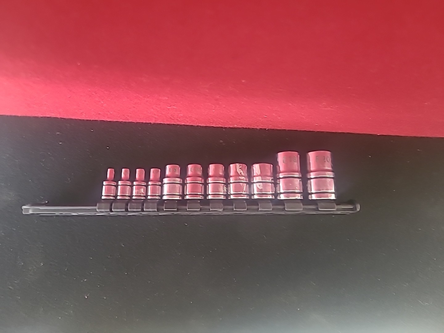 MATCO Tools 11 PIECE TORX SOCKET SABCX11V E4 TO E20 1/4, 3/8, & 1/2″