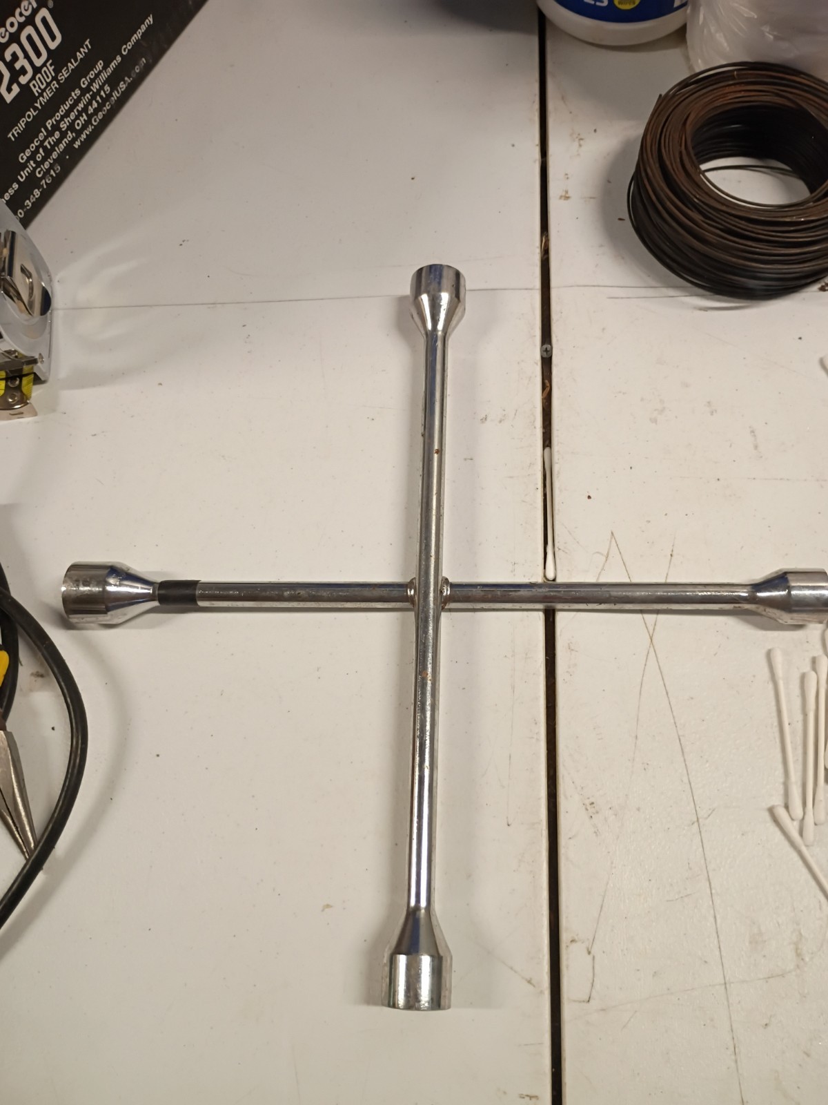 14inch 4 Way Steel Tire Iron Lug Wrench
