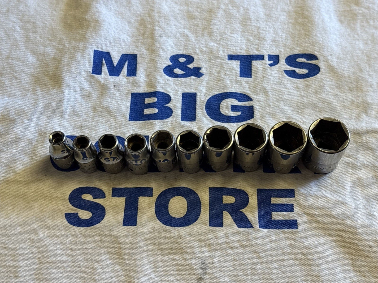 Snap-on Tools USA 1/4″ Drive 10pc SAE Shallow 6pt Chrome Socket Set 110TMY